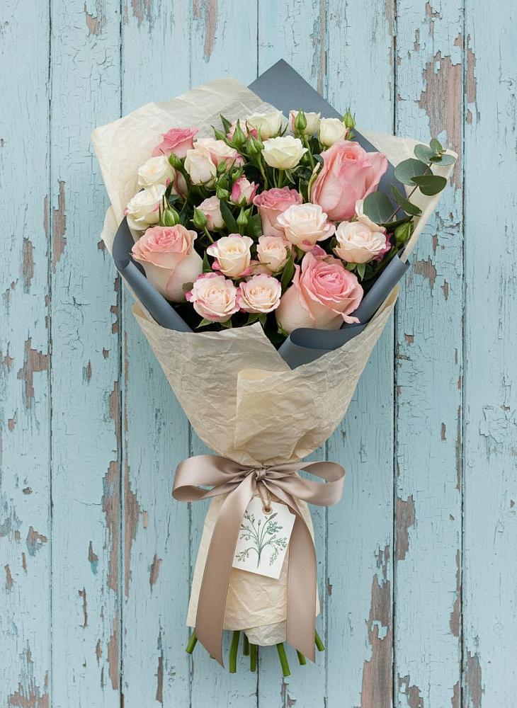 Букет цветов из: Розы в Пелым