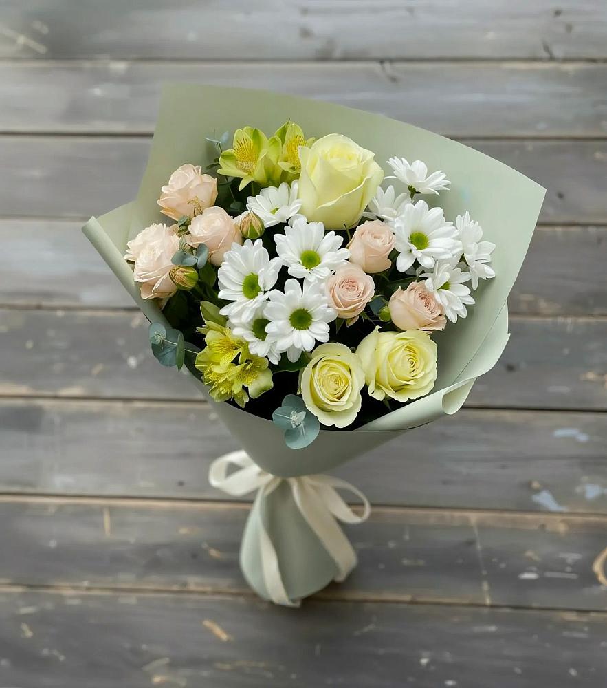 Букет цветов из: Альстромерии, Розы и Хризантемы в Пелым