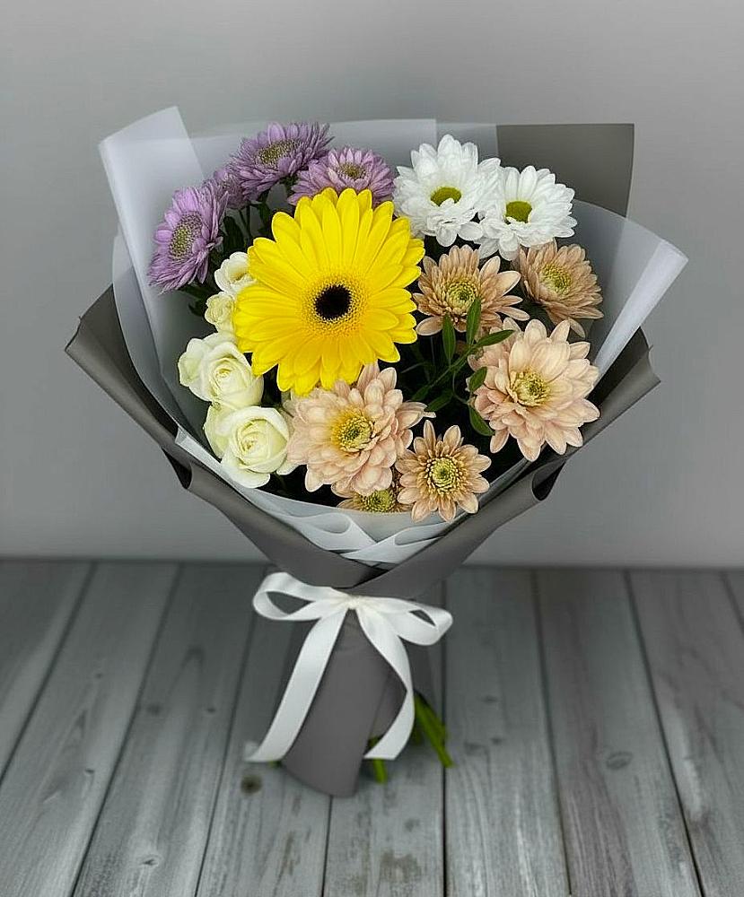 Букет цветов из: Розы, Герберы и Хризантемы в Пелым