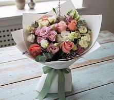 Букет цветов из:  Розы, Лизиантусы и Гвоздики в Пелым