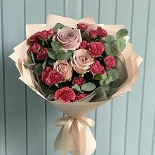 Букет цветов из:  Гвоздики и Розы в Пелым